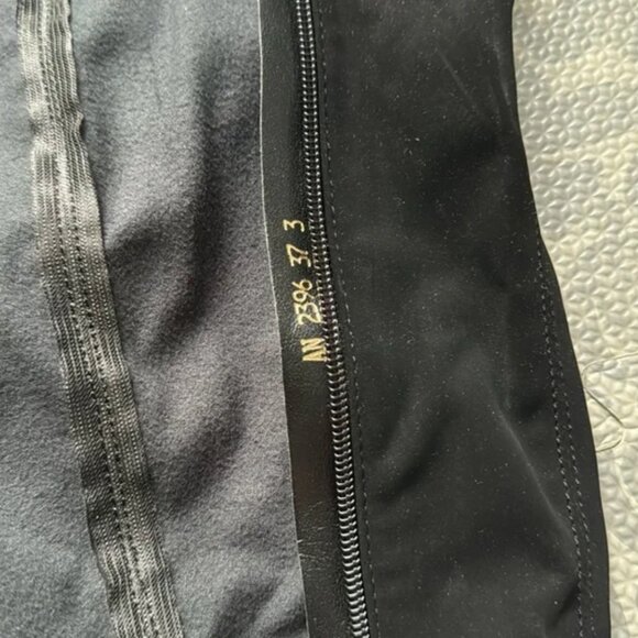 BRAND NEW, never worn black stylish suede boots size 6.5 US , 37 EU - Picture 5 of 13